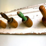 como hacer un perchero reciclando rodillos y morteros