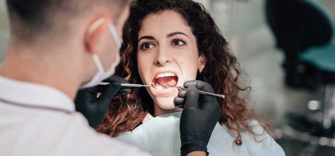 elegir implantes dentales